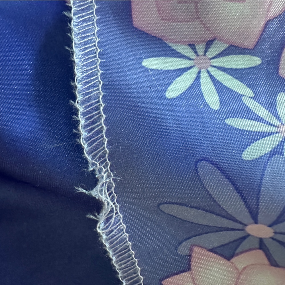 Encanto Isabella Dress- Disney- 4-6X - Picture 5 of 6